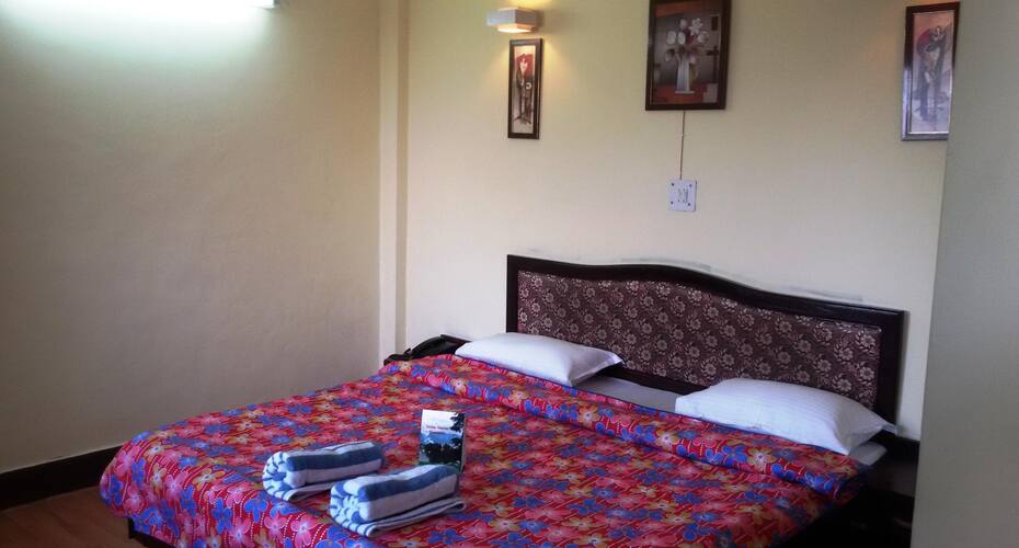 Hotel Golden Heavens, Mussoorie 4